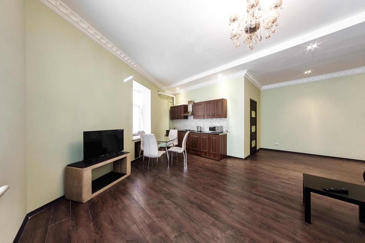 APARTMENT ON NEVSKIY 81 САНКТ-ПЕТЕРБУРГ (Россия) - Квартиры посуточно - от  9319 RUB | NOCHI